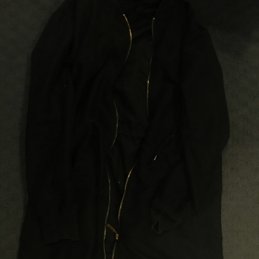 Sweater - Picture 2 of 3